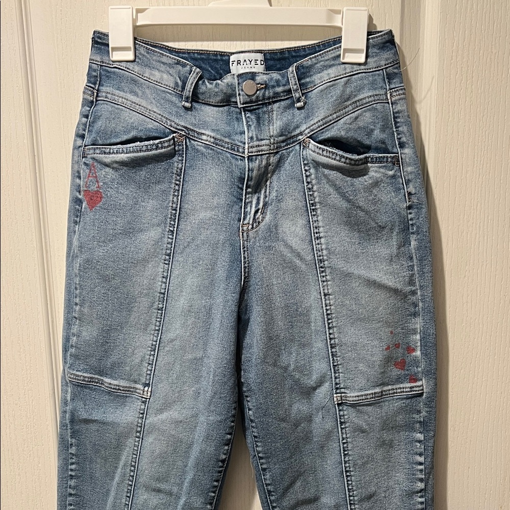 Frayed High Rise Women's Jeans - barrel leg Jeans - Picture 2 of 10